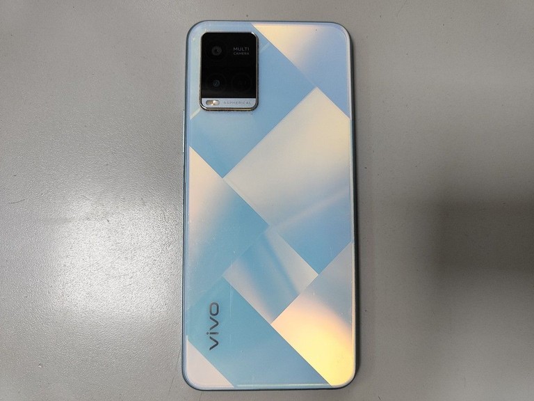 Купить Vivo y21 4/64gb Б/У