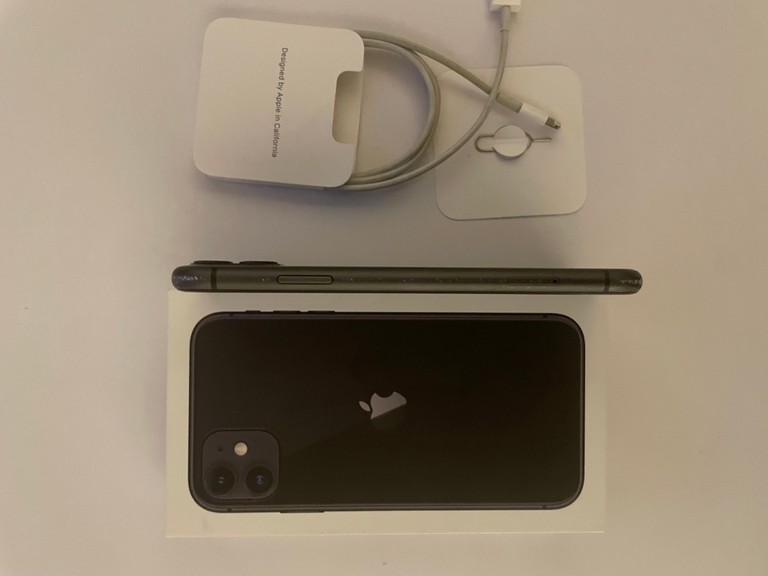 Оголошення Apple iPhone 11 64GB Black Slim Box (MHDA3) Б/У