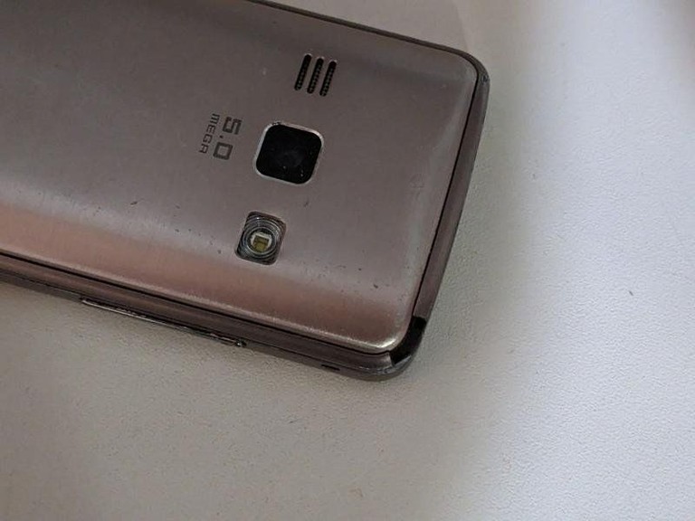 Дешево Samsung s5610 з ломбарду