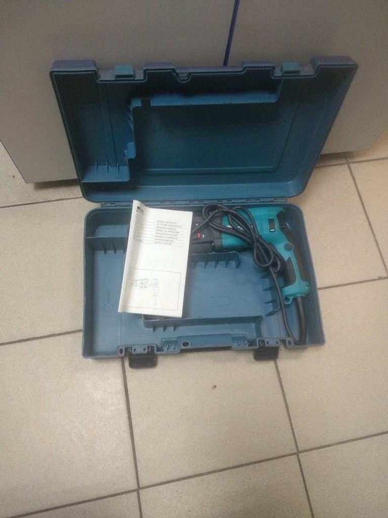 Купить Makita HR2470 Б/У