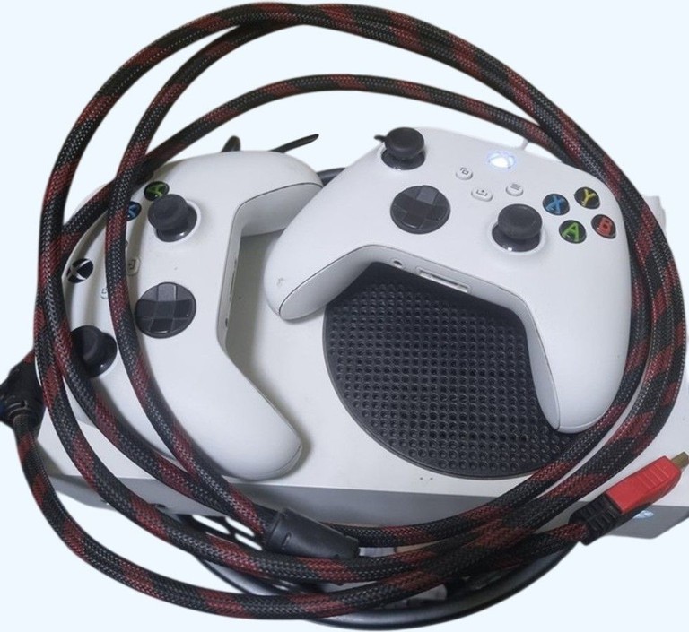 Дешево Microsoft xbox series s 512gb з ломбарду