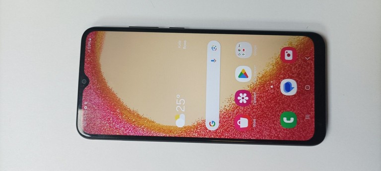 Оголошення Samsung galaxy a04e 3/64gb sm-a042 Б/У