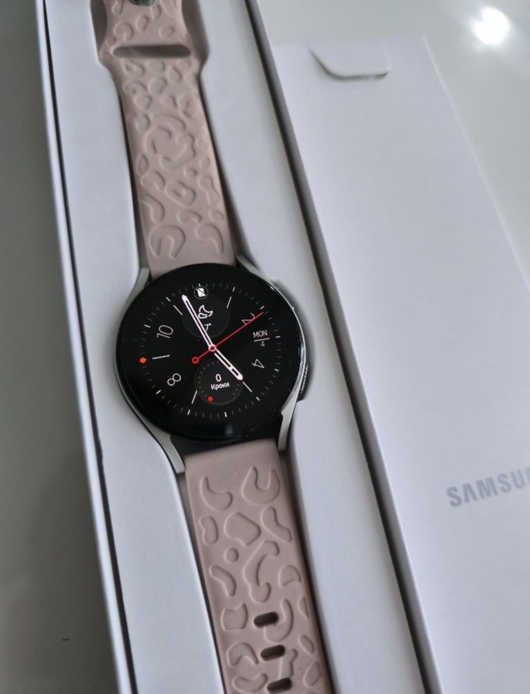 Купить Samsung Galaxy Watch5 44mm LTE Silver (SM-R915FZSA) Б/У