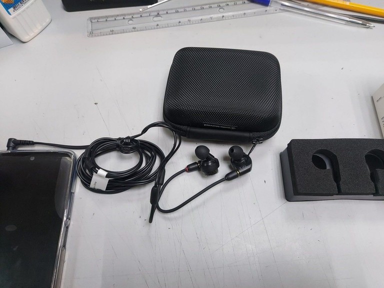 Дешево Audio-technica ATH-E40 з ломбарду