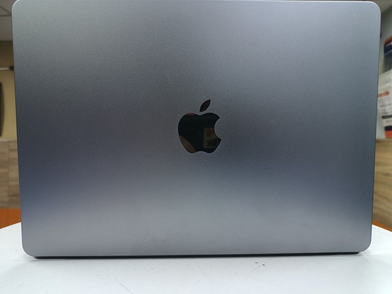Apple macbook air 13.6'' a3113/m3/ram16gb/ssd256gb/gpu 8 core Код:01-200983251. Изображение 7