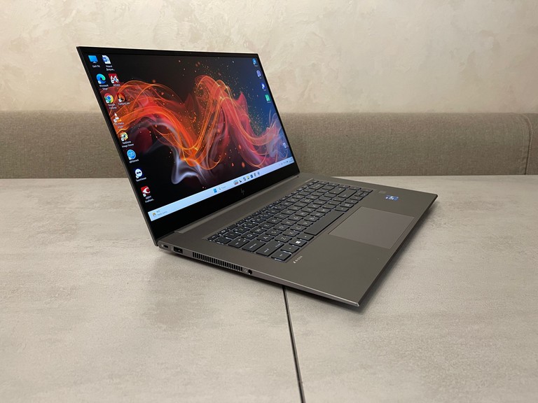 Дешево HP ZBook Studio 15.6 G8, 15.6"  з ломбарду