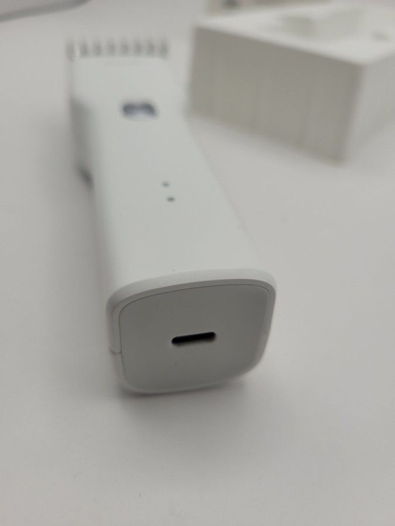 Дешево Enchen Boost White з ломбарду