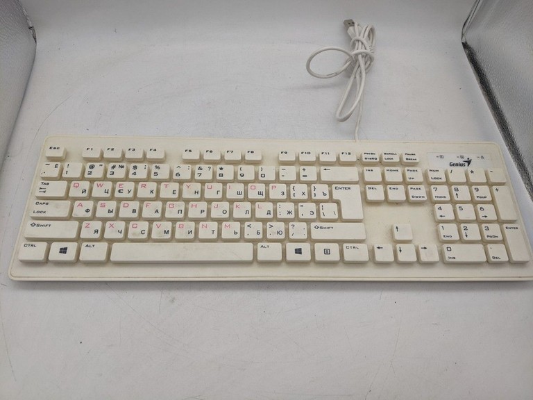Купити Genius slimstar 130 Б/У