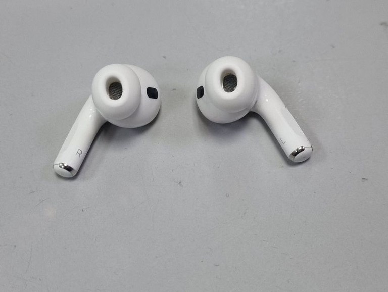 Розпродаж Apple airpods pro 2nd generation with magsafe charging case usb-c, продавець Техноскарб