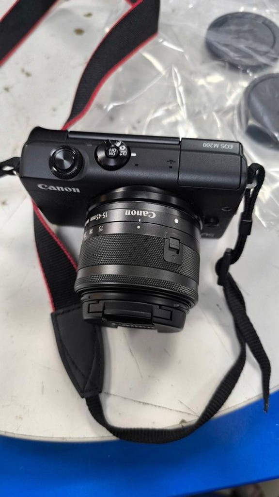 Canon eos m200 + 15-45 is stm Код:01-201018083. Зображення 9
