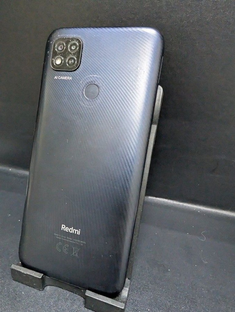 Дешево Xiaomi redmi 9c nfc 2/32gb з ломбарду