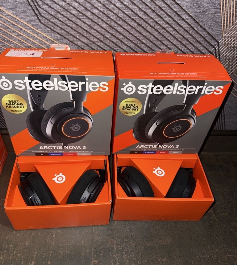 Купити Steelseries arctis nova 3 Б/У
