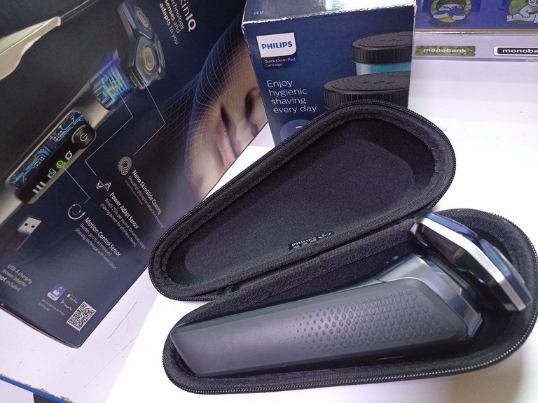 Дешево Philips Shaver series 7000 S7882/55 з ломбарду