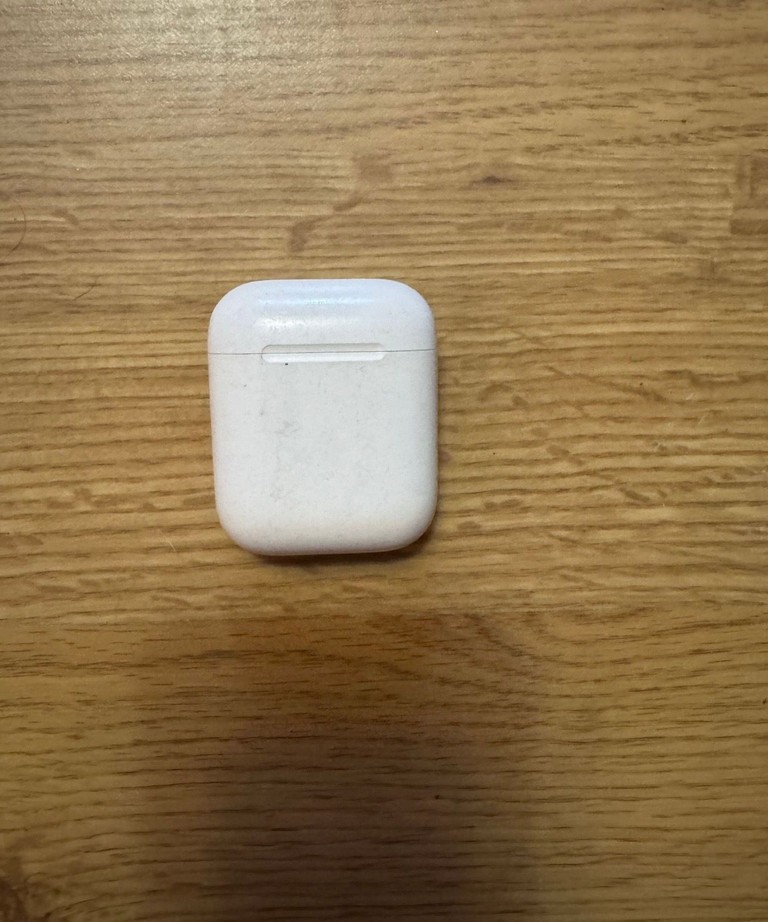 Купить Apple AirPods 2 ! Оригінал ідеальні ! Б/У