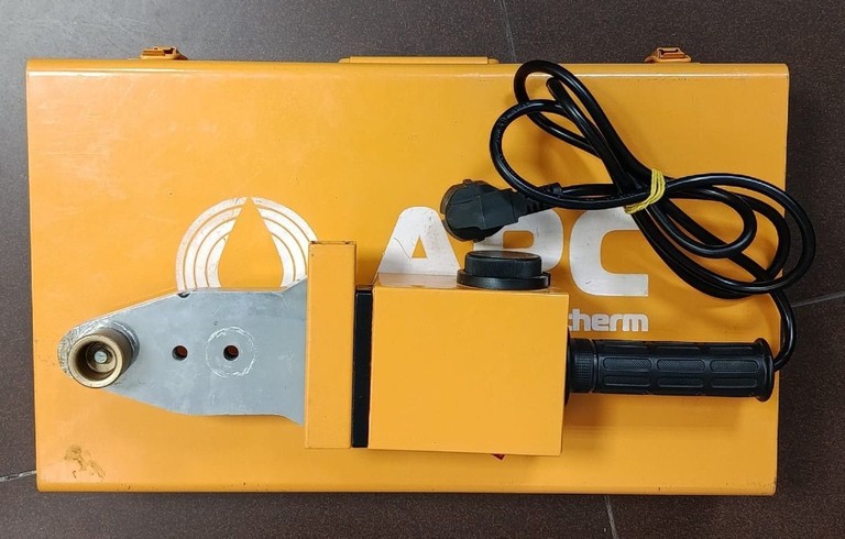 Дешиво Apc wm-10 с ломбарда