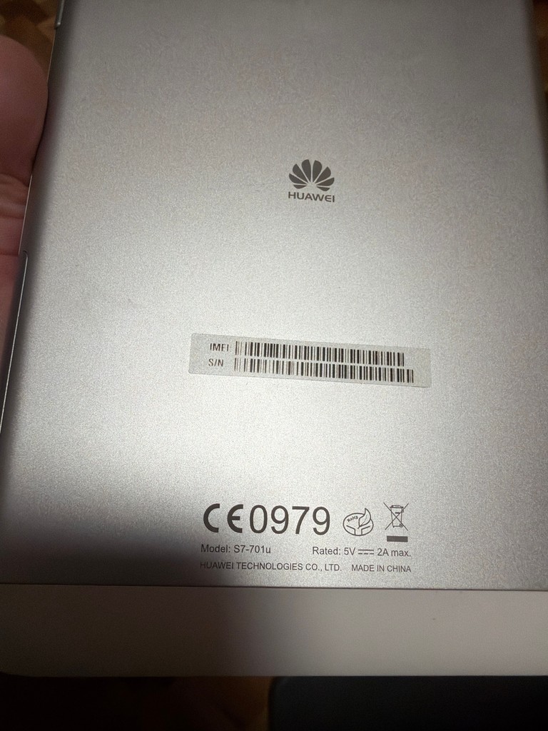 Дешево Huawei MediaPad 7 Youth 3G (S7-701U) з ломбарду