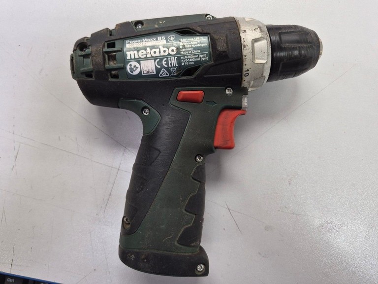 Оголошення Metabo powermaxx bs bl q 2акб + зп Б/У