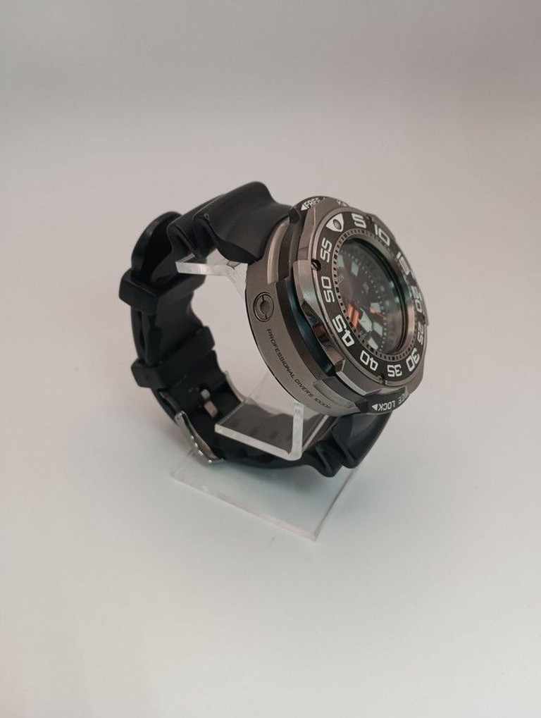 Дешиво Citizen j210-t023100 с ломбарда
