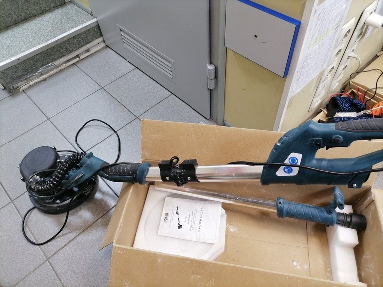 Дешево Boxer bx-700 з ломбарду