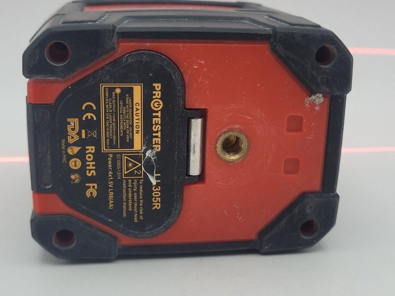 Розпродаж Protester LL305R, продавець Техноскарб