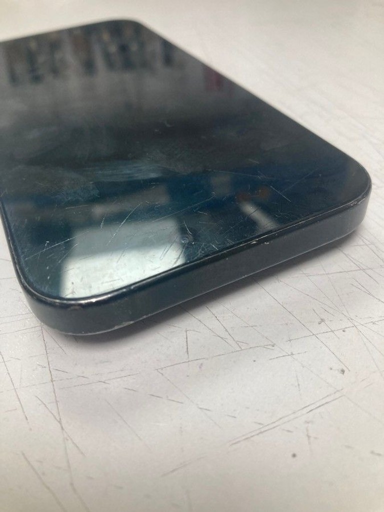 Apple iphone 16 pro 256gb Код:01-201149957. Изображение 5