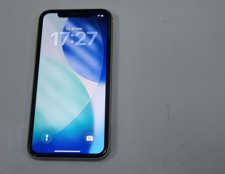 Дешиво Apple iphone 11 64gb с ломбарда
