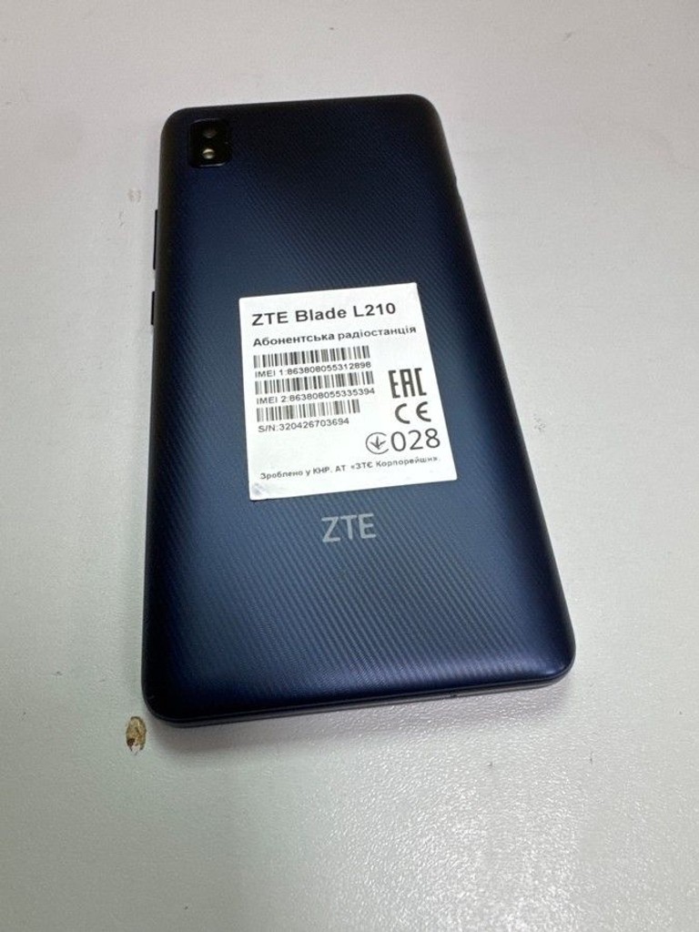 Дешиво Zte Blade L210 1/32GB Black с ломбарда