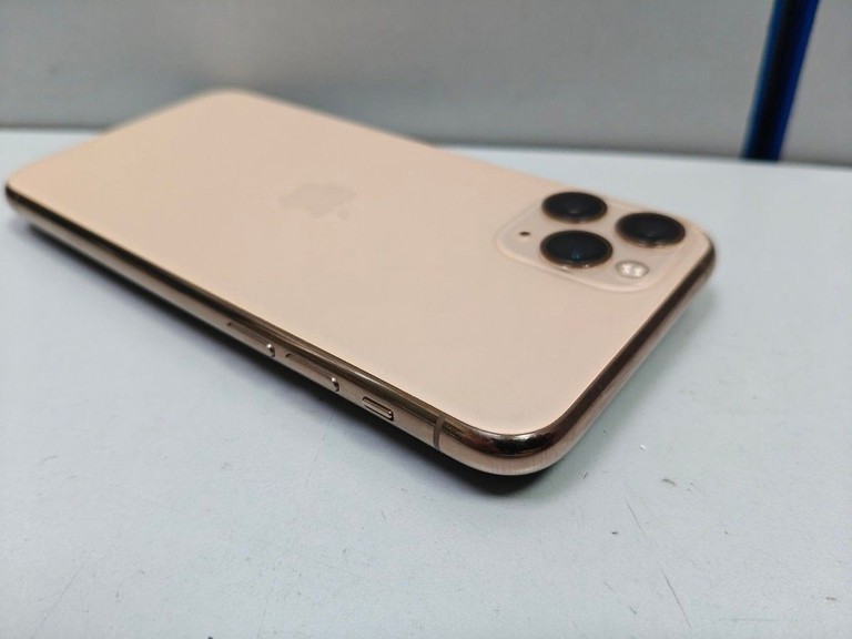 Apple iphone 11 pro 256gb Код:01-201166360. Изображение 9
