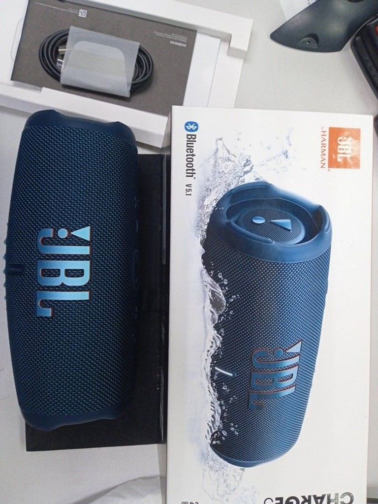 Дешево Jbl charge 5 з ломбарду