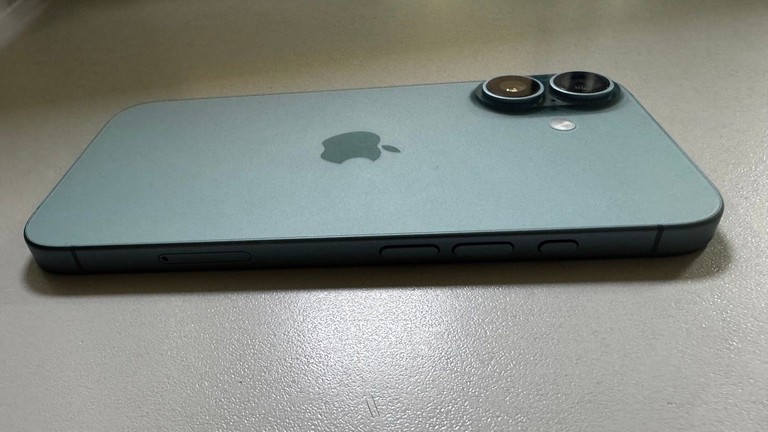 Apple iphone 16 128gb Код:01-201166463. Изображение 7