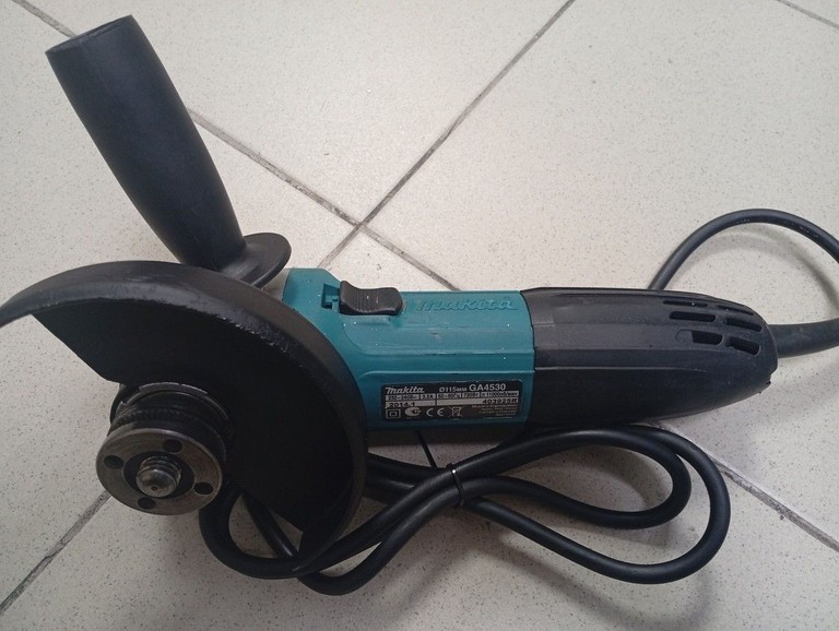Объявление Makita GA4530 Б/У