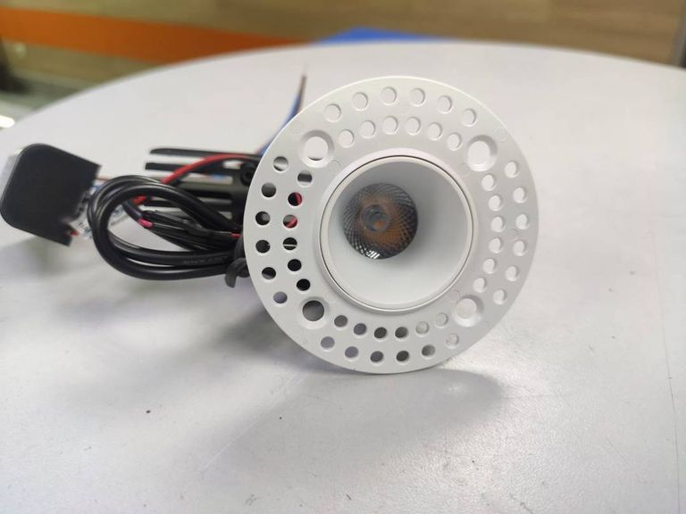 Ltx nano r trimless, d35mm, h67mm, 3000k Код:01-200130959. Зображення 5