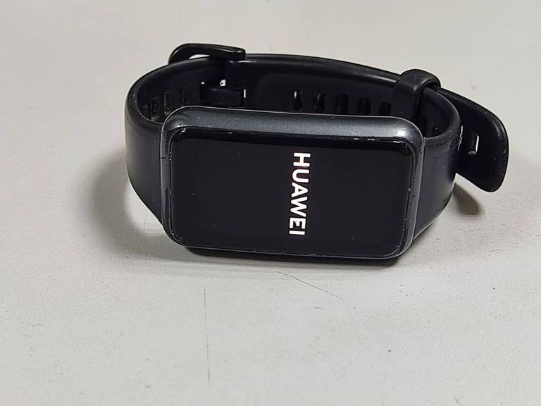 Huawei band 7