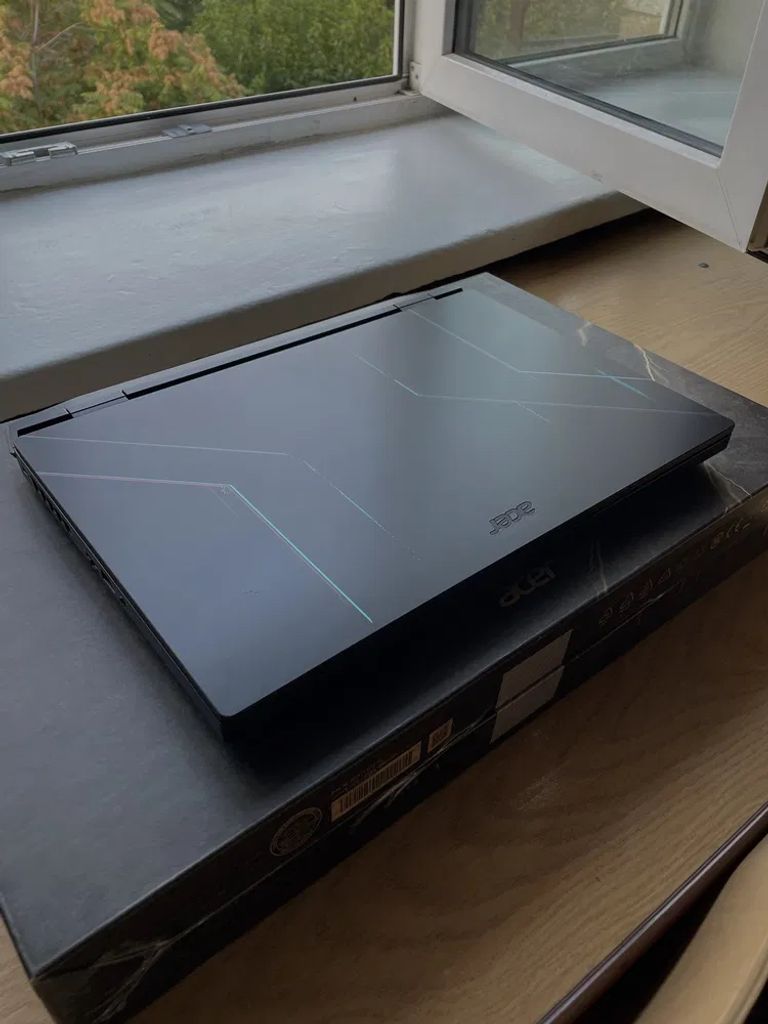 Дешиво Acer Nitro 5 RTX 4060, Core i5/16/512 с ломбарда
