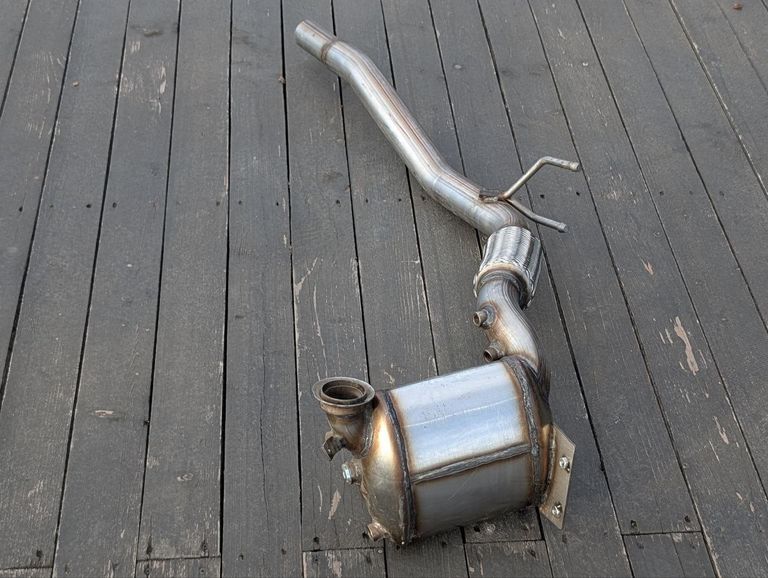 Купить Каталітичний нейтралізатор для AUDI A3, SKODA OCTAVIA, VW GOLF Б/У