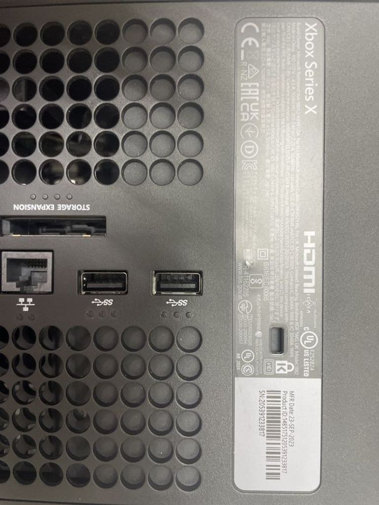 Купить Microsoft xbox series x 1tb Б/У