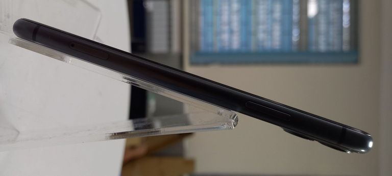 Apple iphone 11 64gb Код:01-200459926. Изображение 5