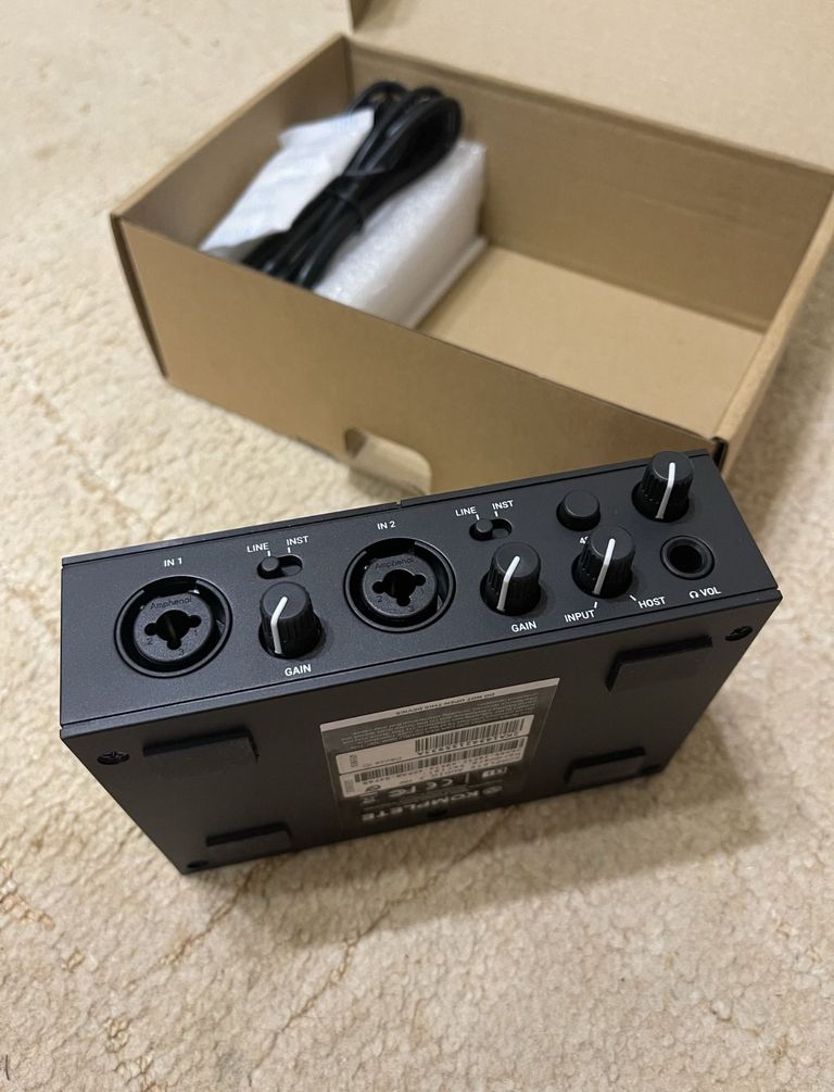 Native instruments Komplete Audio 2 Код:null. Зображення 4