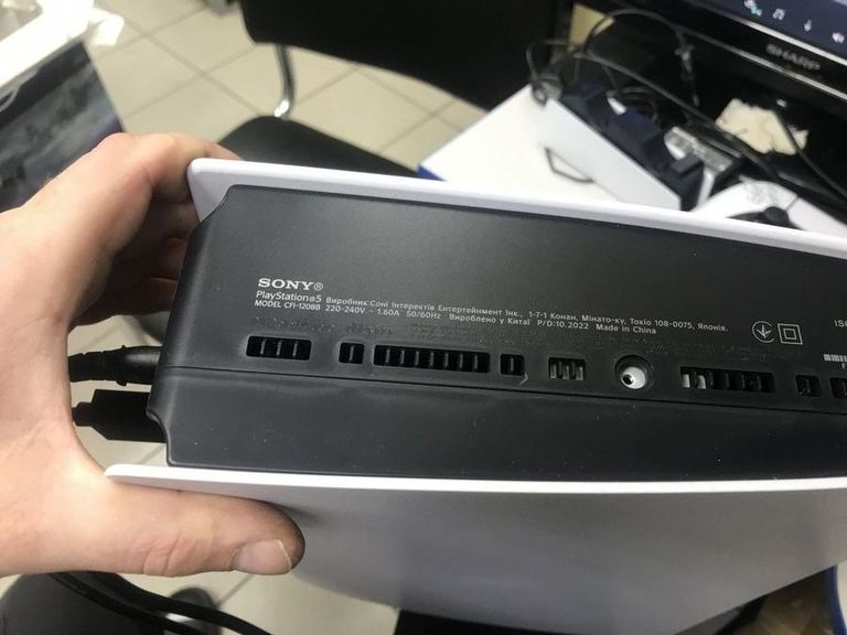 Дешиво Sony PlayStation 5 Digital Edition 825GB с ломбарда