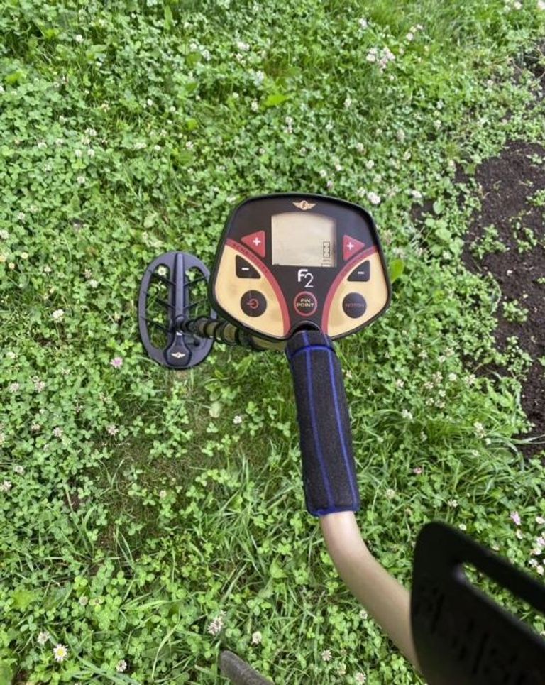 Купити Fisher f2 Б/У