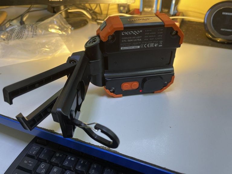Дешево Dnipro-M cfl-36m ultra з ломбарду
