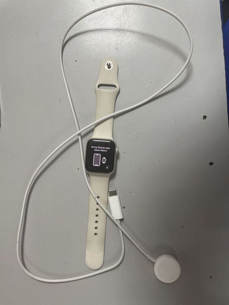 Розпродаж Apple watch se 2 gps 40mm aluminum case with sport, продавець Техноскарб