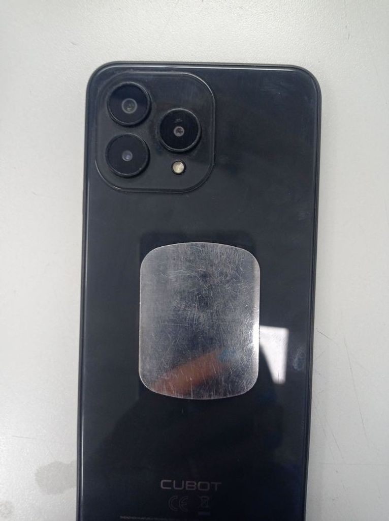 Купити Cubot p80 8/256gb Б/У