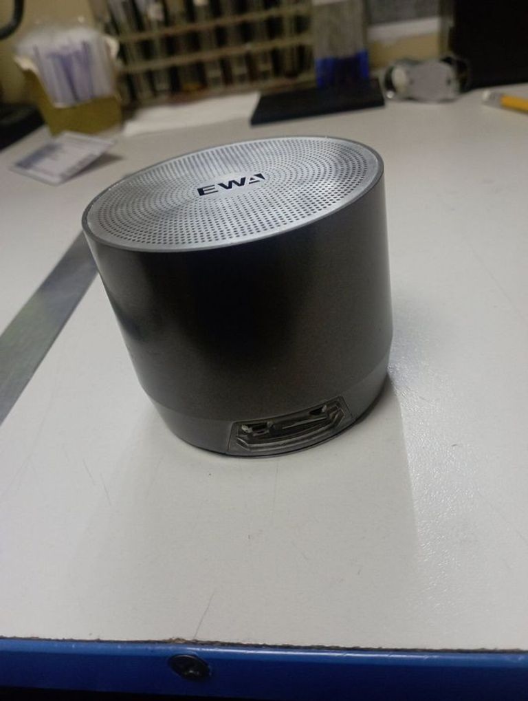 Дешиво Ewa a3 с ломбарда