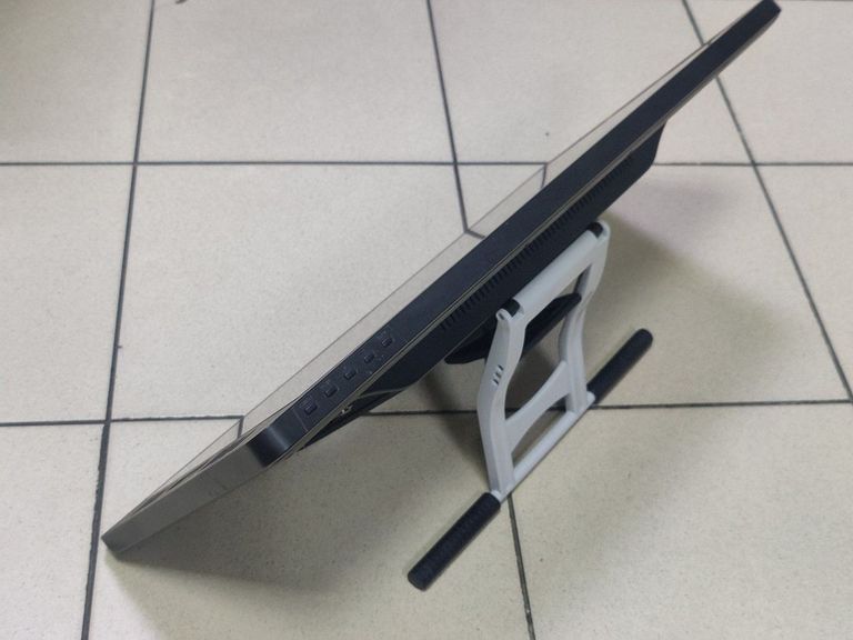 Дешиво Huion kamvas pro 20 gt1901 с ломбарда