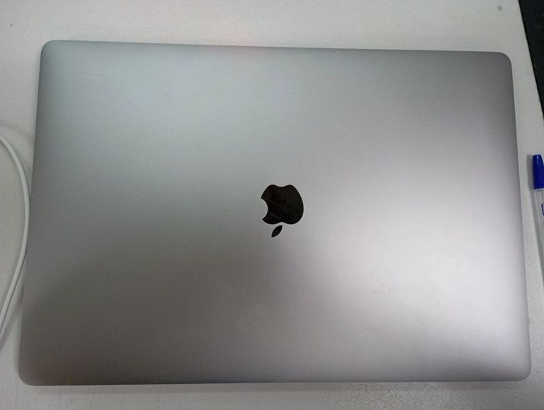 Объявление Apple macbook pro a2141/екр 16"/сore i7 2,6ghz/ram16gb/ssd500gb/uhd graphics 630 1536mb Б/У