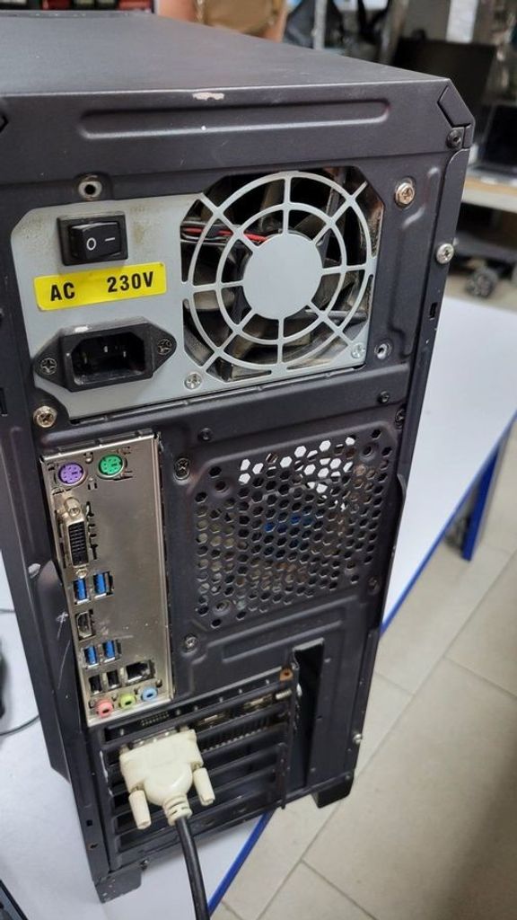 Дешиво Пк intel pentium g4620/ram 16 gb/hdd відсутній/ssd 256 gb/nvidia gtx 1050 (geforce) 2gb gddr5 128bit с ломбарда