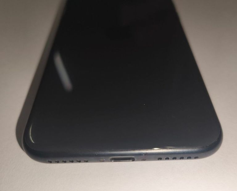 Apple iPhone SE 2020 64GB Black Slim Box (MHGP3) Код:01-200796716. Зображення 12