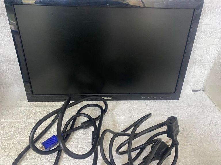 Купить Asus vs197 Б/У