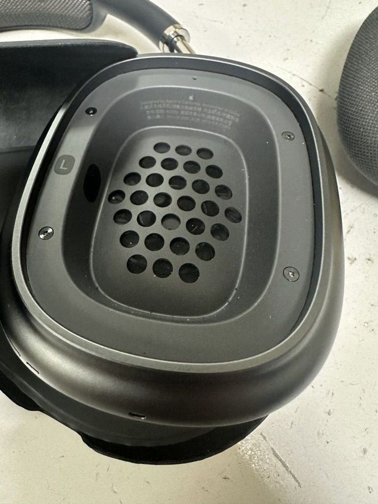 Оголошення Apple airpods max Б/У